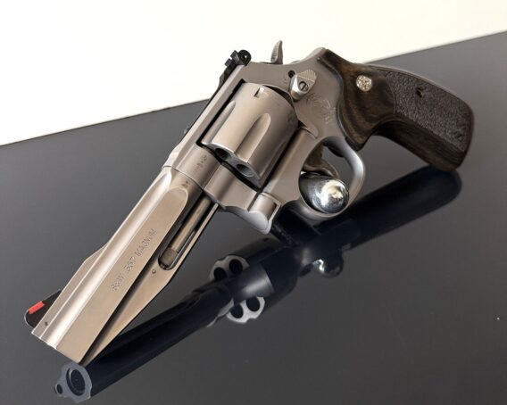 Smith & Wesson M686 SSR Pro Series – Bild 2