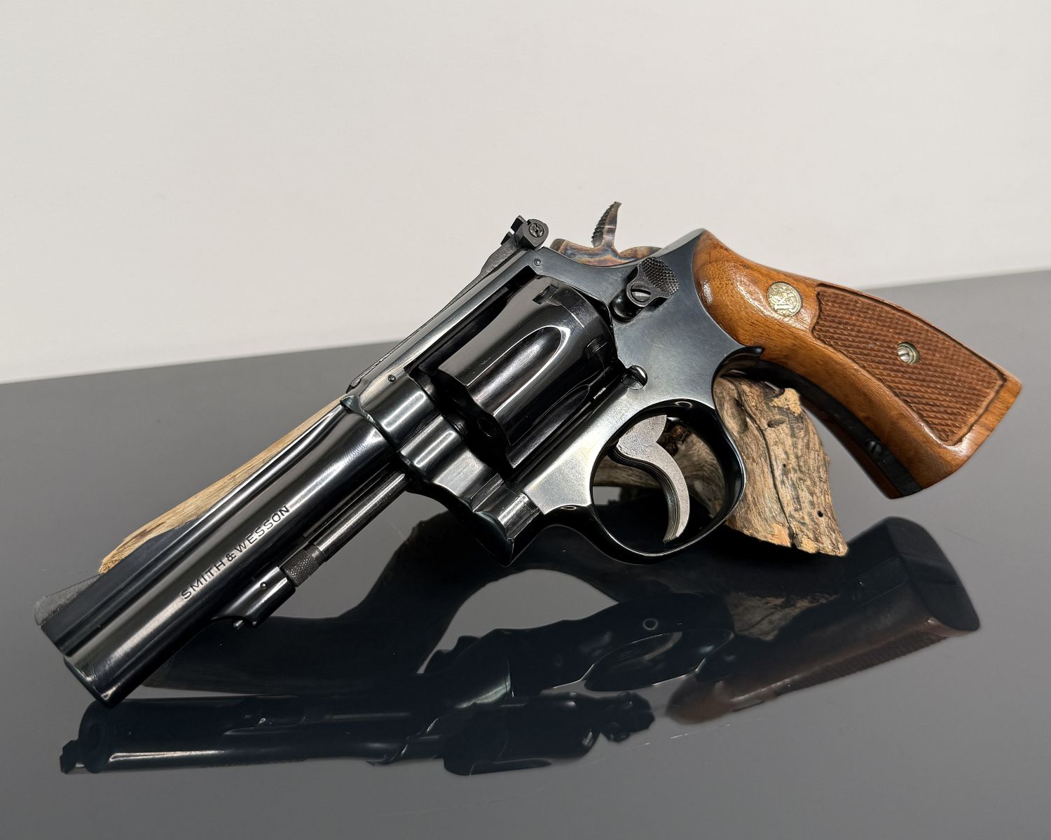 Smith & Wesson 18-3 – Bild 2