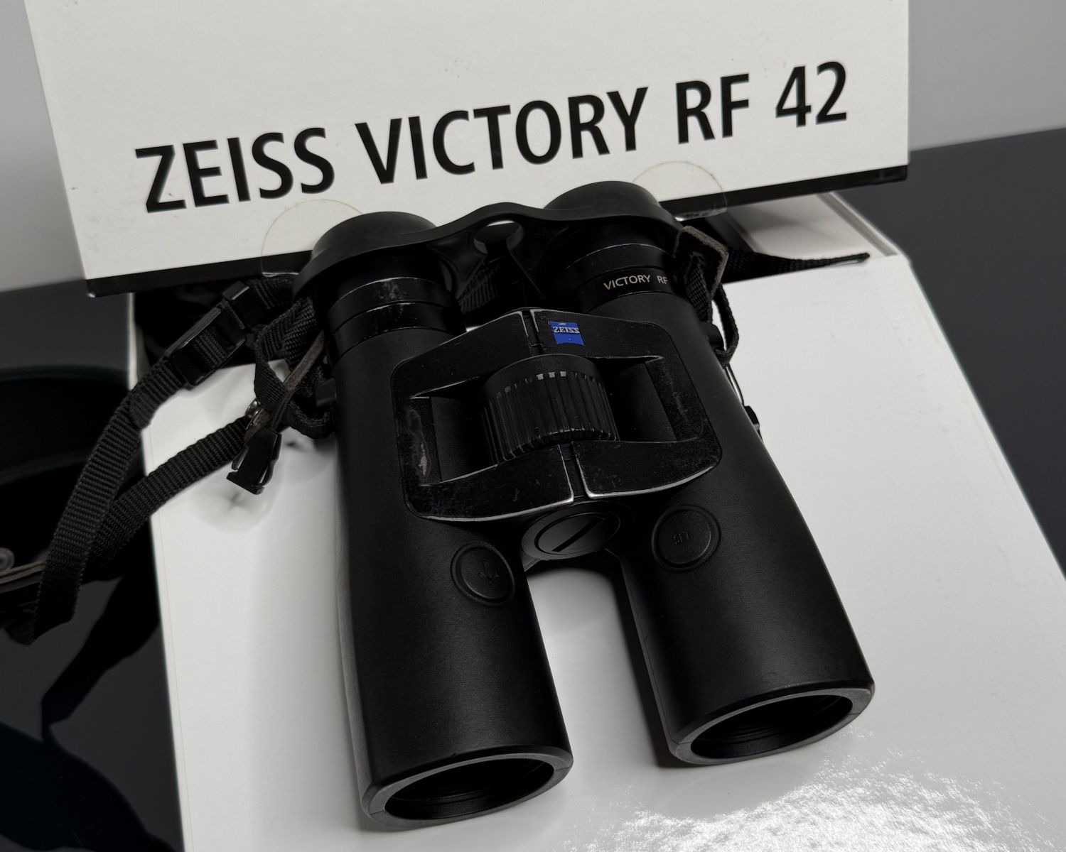 ZEISS Victory RF 42 – Bild 2