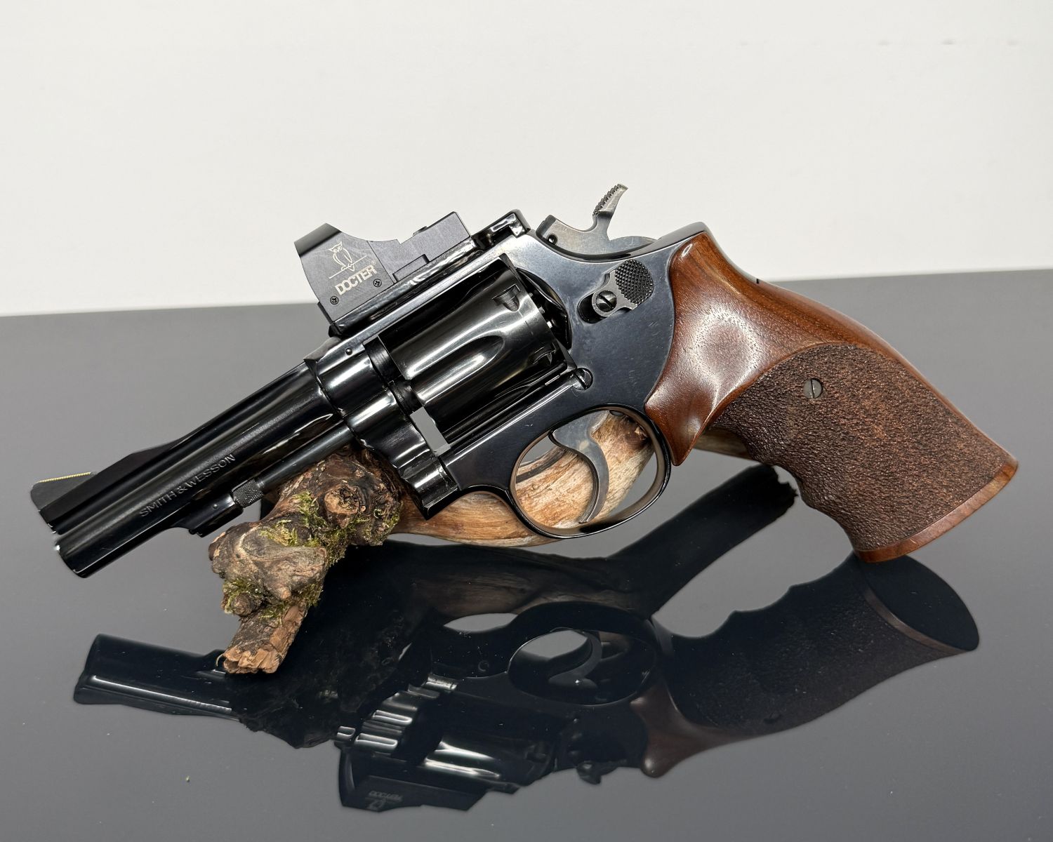 Smith & Wesson 15